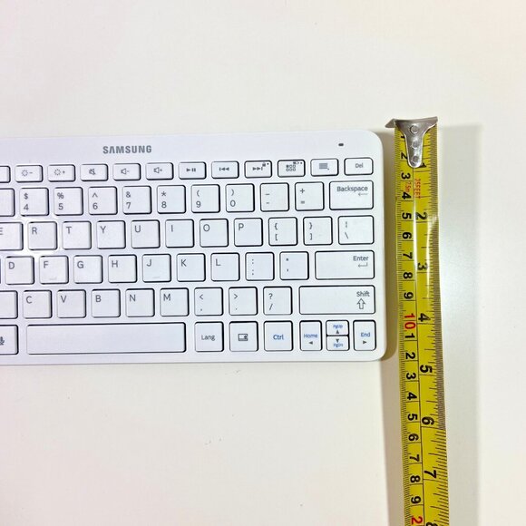 Samsung Galaxy Tab 2 10.1 Bluetooth Keyboard BKB-10 - Picture 8 of 8